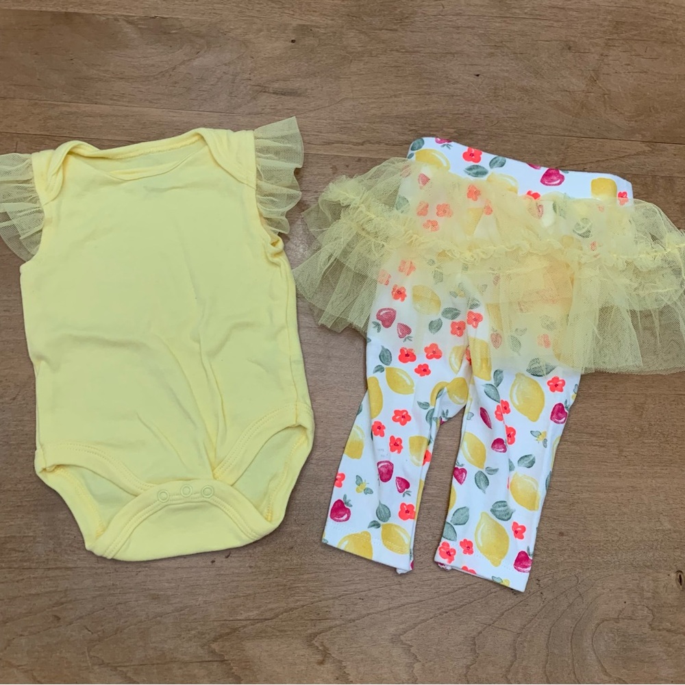 Chick Pea Infant Set Yellow with Ruffles - 0-3 months